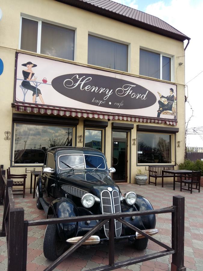 Henry Ford Mini Hotel Odessa Dış mekan fotoğraf