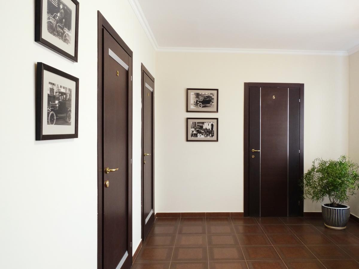 Henry Ford Mini Hotel Odessa Dış mekan fotoğraf