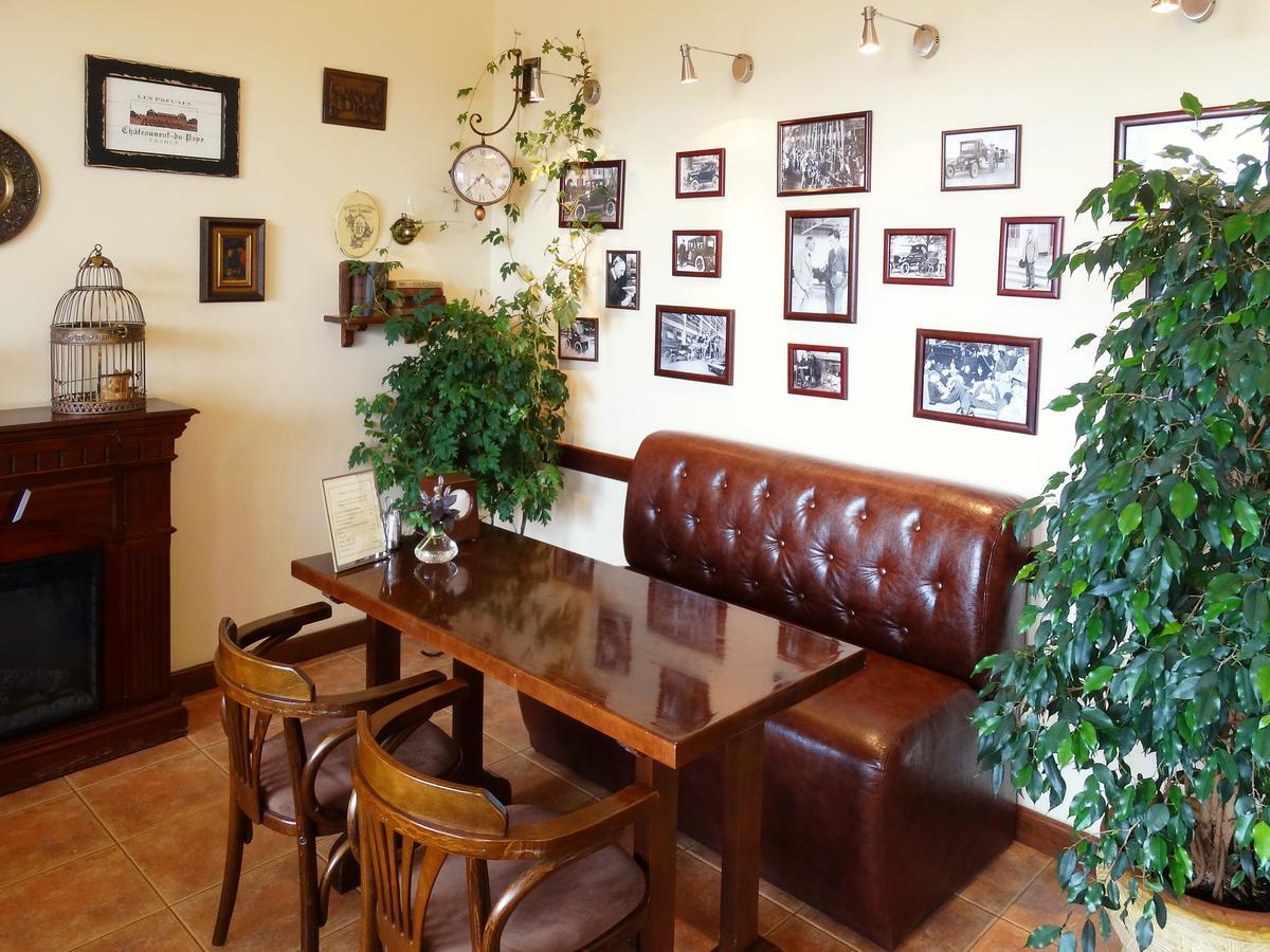 Henry Ford Mini Hotel Odessa Dış mekan fotoğraf